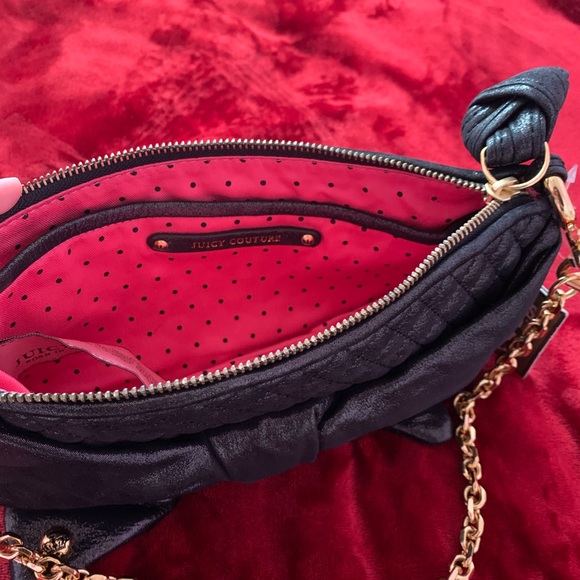 NWT Juicy Couture Black Quilted Shoulder Bag - Picture 4 of 5